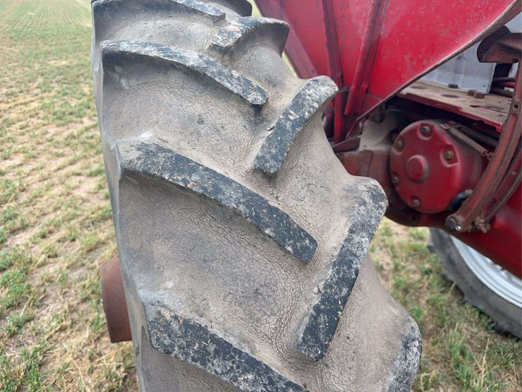 farmall-460-hi-clear-image-20
