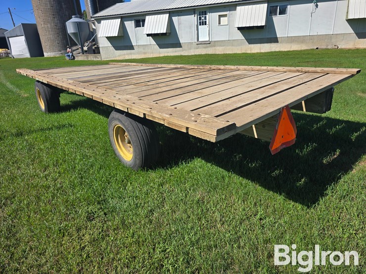 john-deere-flat-rack-image-7