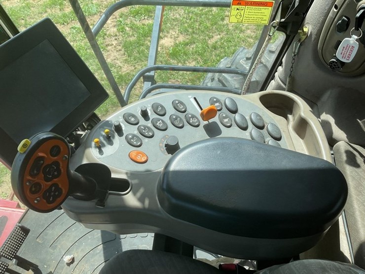 2005-case-ih-8010-image-15