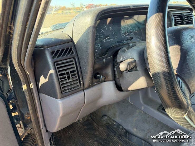 1998-jeep-cherokee-image-13