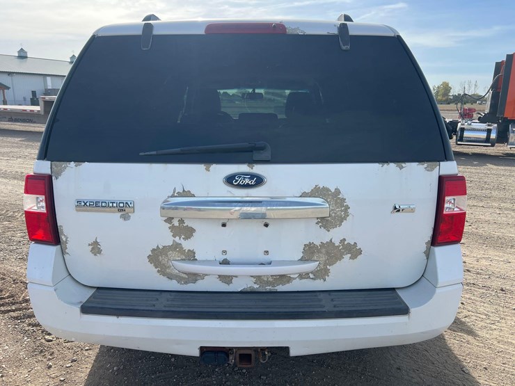 2009-ford-expedition-image-6
