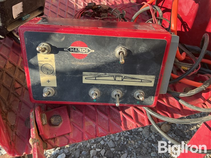 hardi-45'-500-gal-sprayer-w/-monitor-image-14