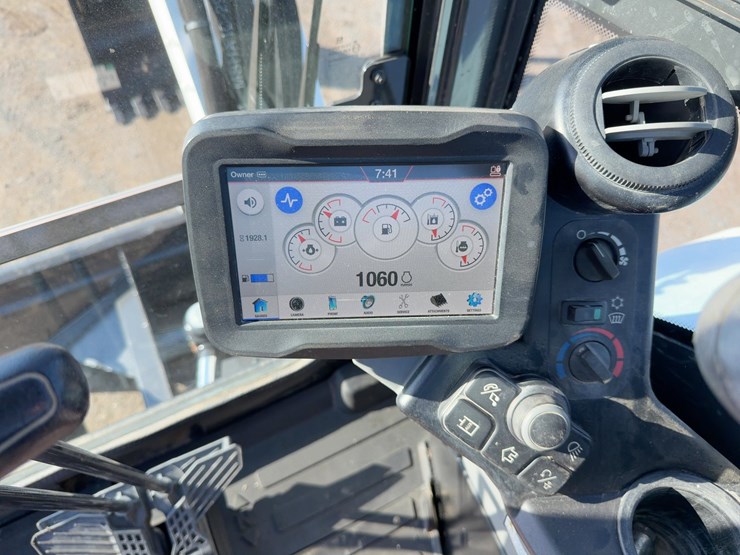2023-bobcat-e60-image-32