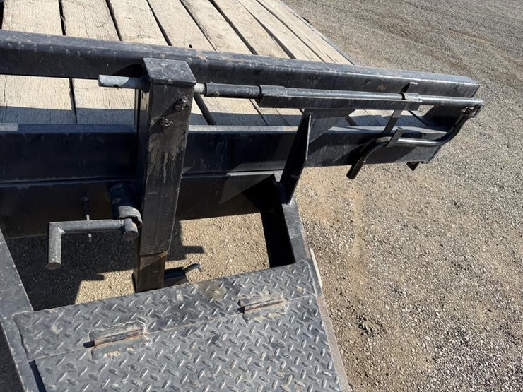 2020-econoline-bb0721te-tilt-deck-trailer-image-19
