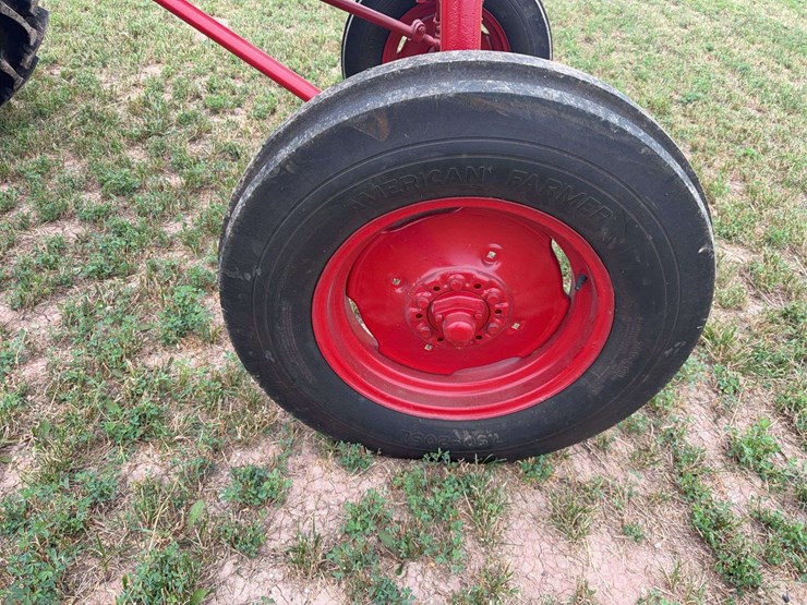 farmall-560-hi-clear-image-20