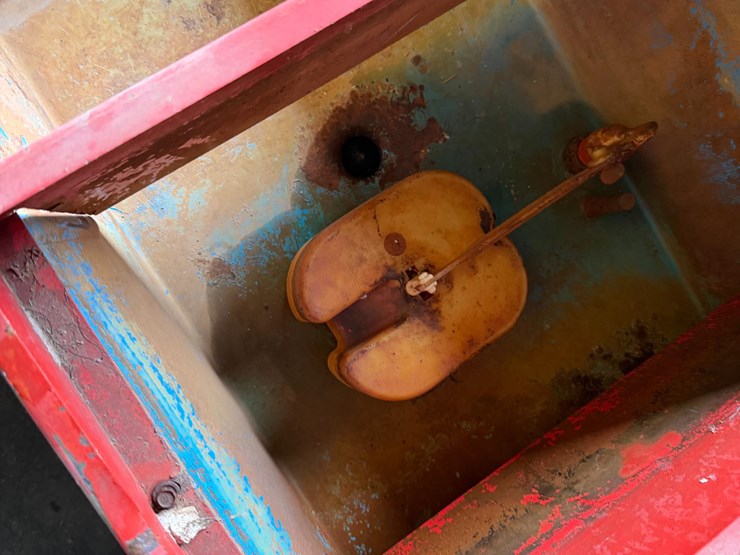ritchie-livestock-waterer-image-13
