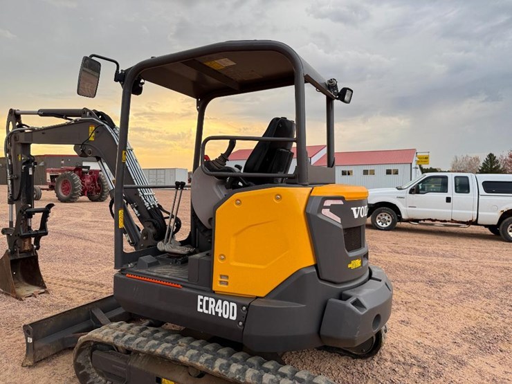 volvo-ecr40d-image-21