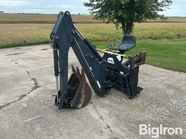 rhino-bh95-3-pt-backhoe-image-1