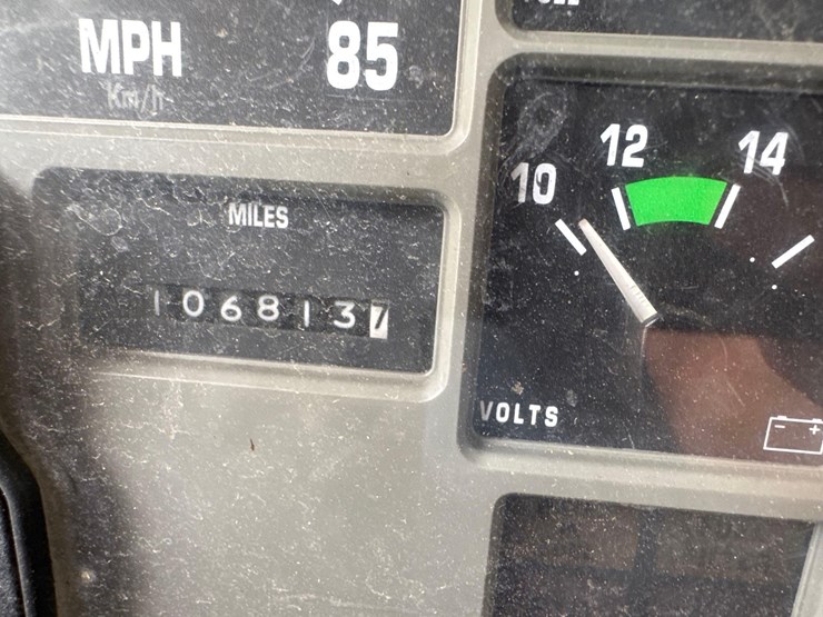 2000-international-4900-image-26