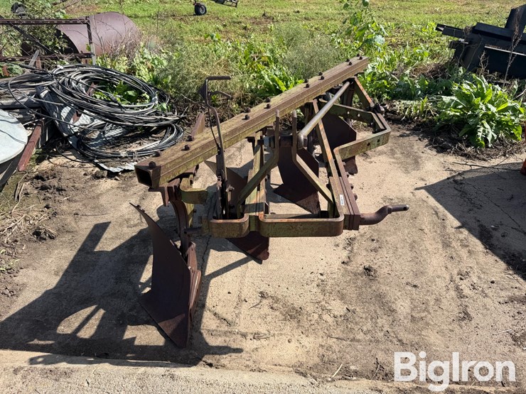 4-bottom-plow-image-2