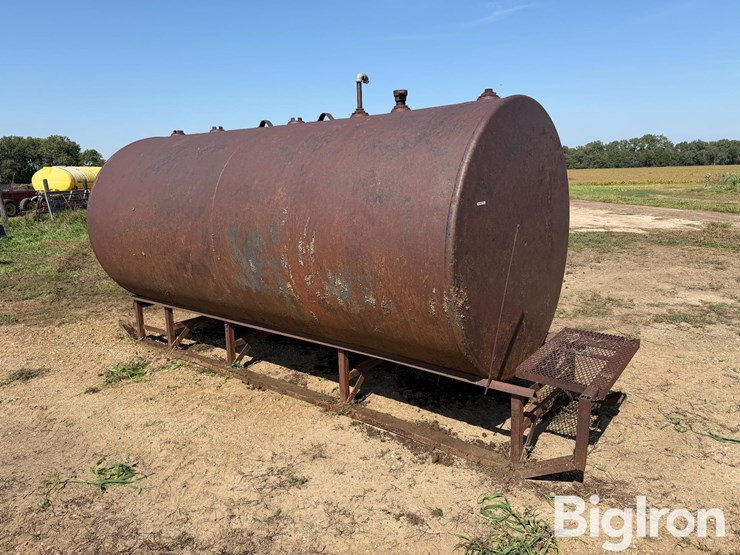 2000-gal-fuel-tank-image-3