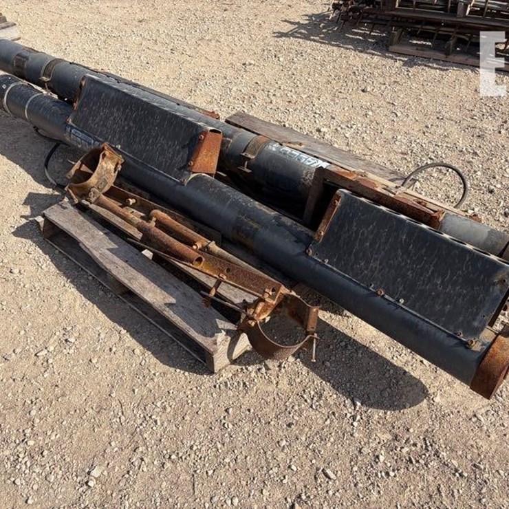 KASCO HYDRAULIC FILL AUGER 8011