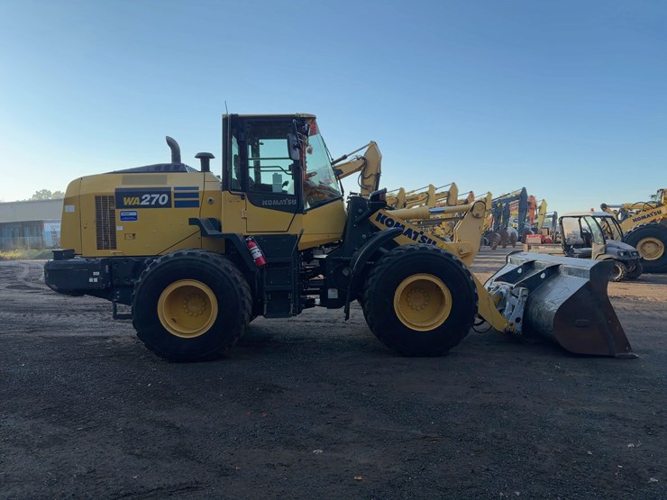 2018-komatsu-wa270-8-image-6