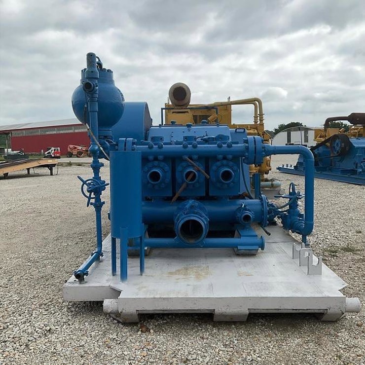 CATERPILLAR D379