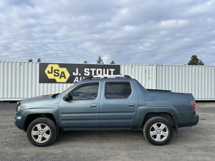 2008-honda-ridgeline-image-2