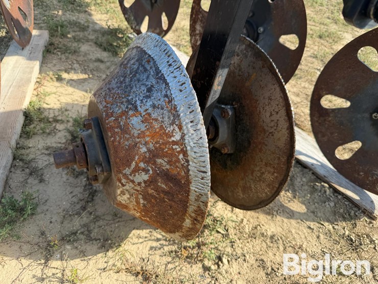 track-master-pivot-track-closer-image-10