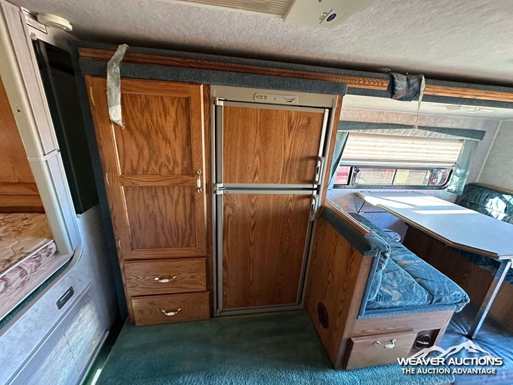 1995-ford-f350-image-54