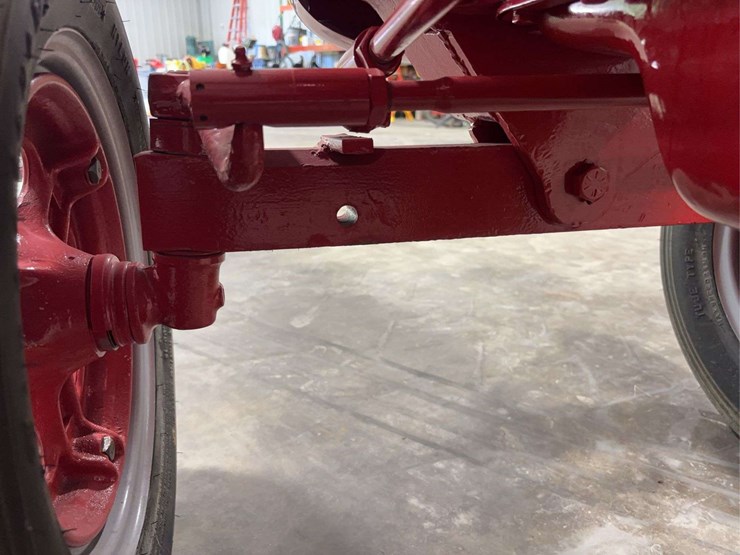international-harvester-shop-mule-image-14