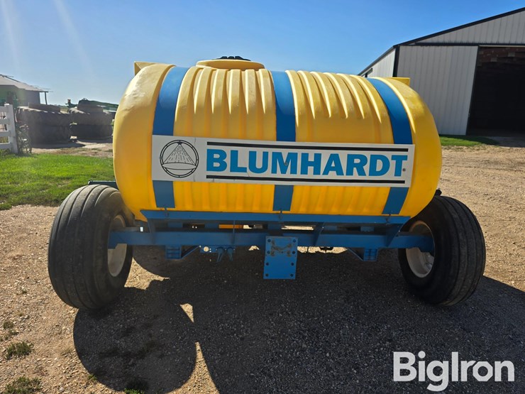 blumhardt-wagon-master-pull-between-fertilizer-tank-w/pump-image-6