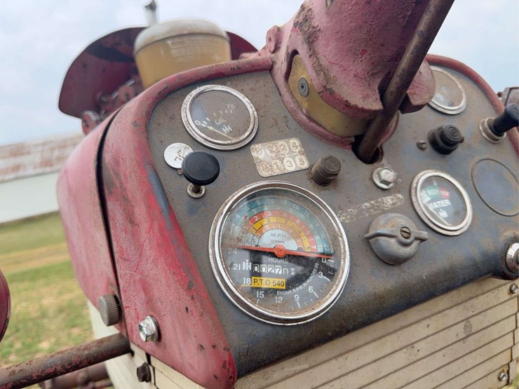 farmall-460-lp-hi-clear-image-47