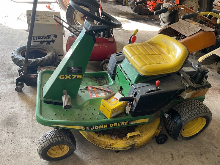 john-deere-gx75-image-1
