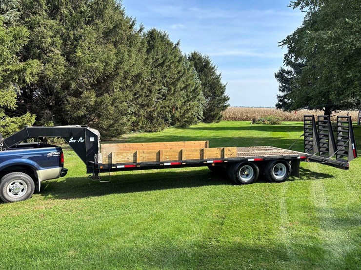 2001-sure-pull-gooseneck-trailer-image-1