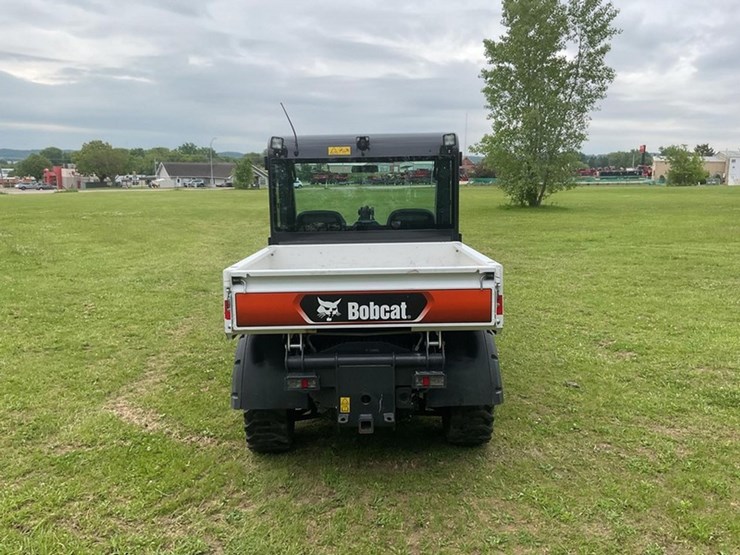 #1041-•-2022-bobcat-uw56-tool-cat-138036-image-6