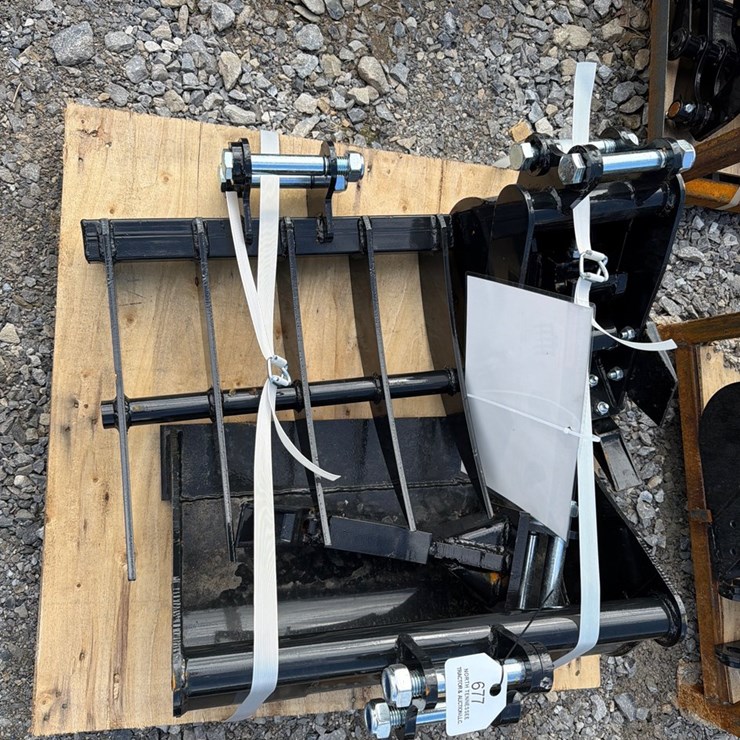 #677 • Future 5 Piece Mini Excavator Attachment Set