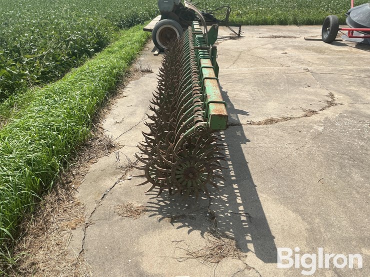 john-deere-400-image-4