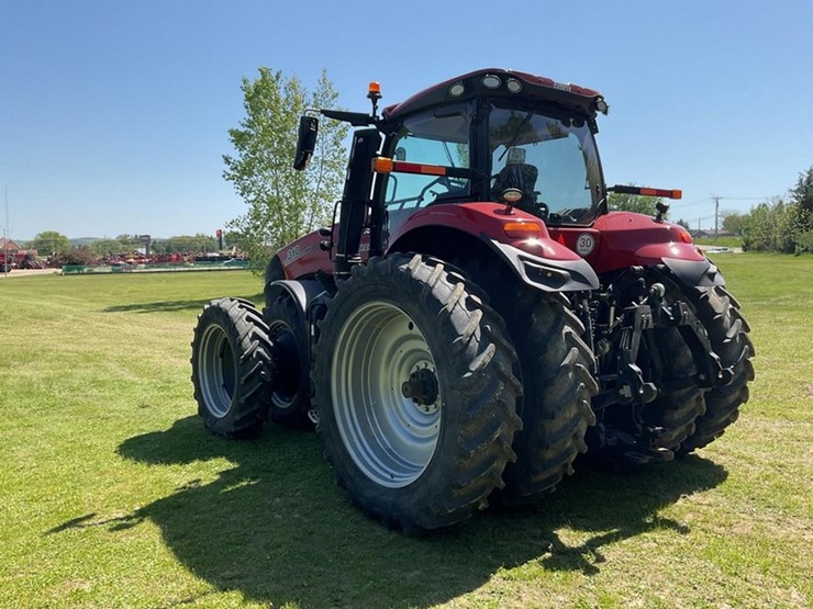 2022-case-ih-magnum-310-cvx-image-7