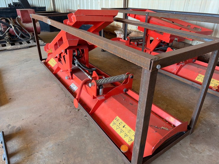 #126-•-tmg-industrial-gl-sp240-hydraulic-snow-plow-blade-attachment-image-1