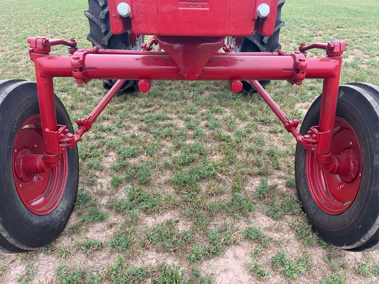 farmall-560-hi-clear-image-9
