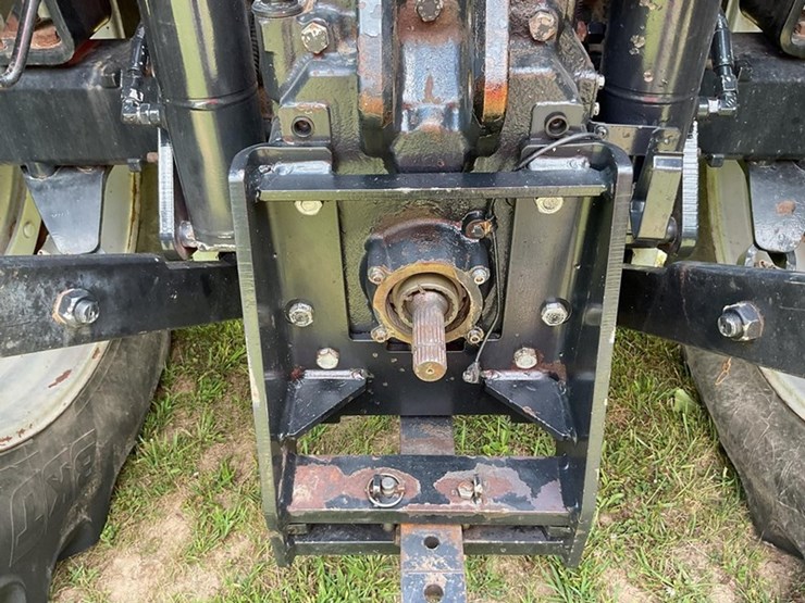 2011-case-ih-maxxum-140-pro-image-17
