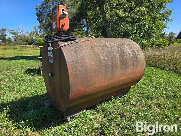 500-gal-fuel-barrel-w/pump-image-1