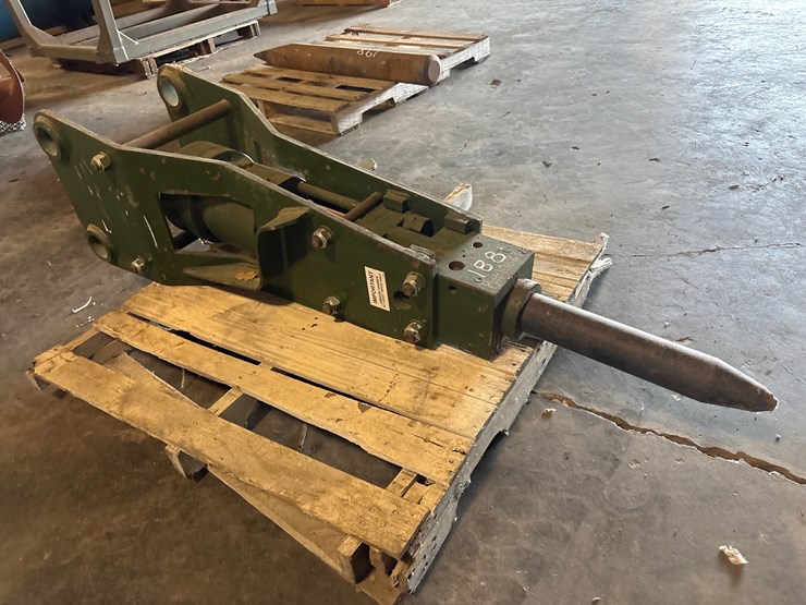 #188-•-dynatec-slb-1200-hydraulic-breaker-attachment-image-2