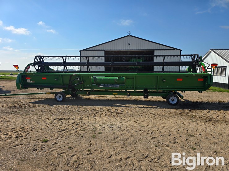 2015-john-deere-630f-image-6