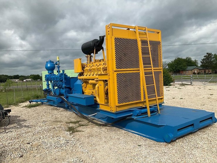 2007-caterpillar-d398b-image-1