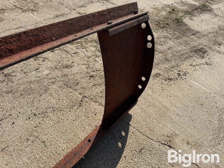 farmhand-quick-attach-blade-image-13