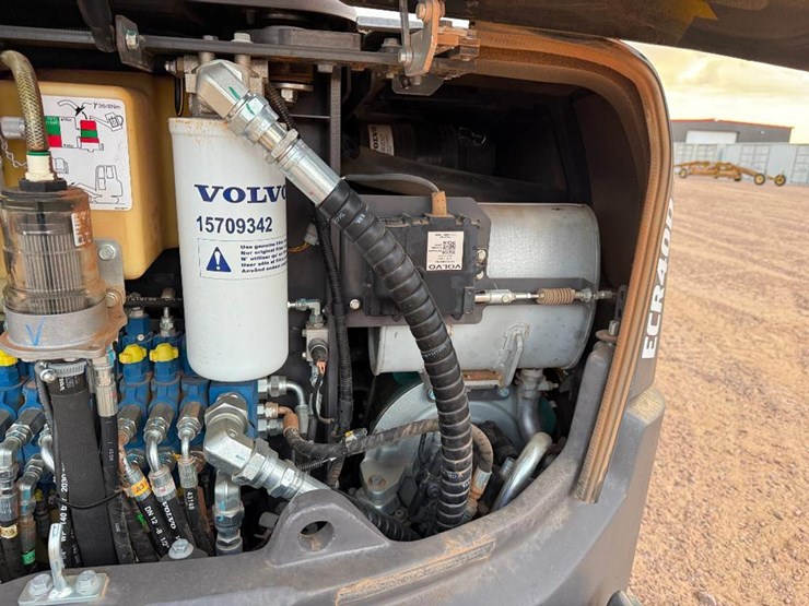 volvo-ecr40d-image-31