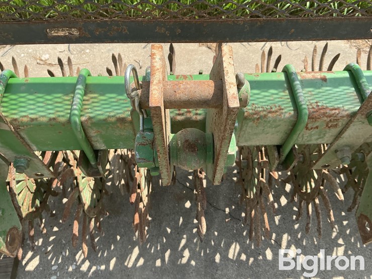 john-deere-400-image-12