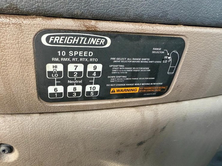freightliner-cascadia-125-image-57