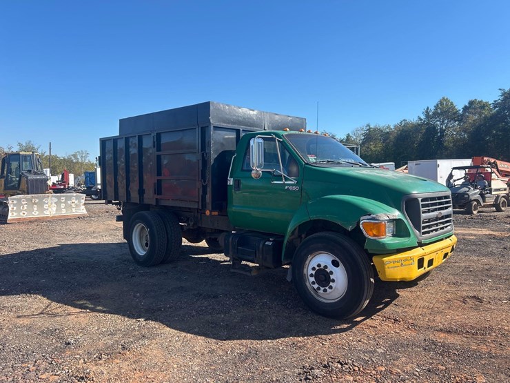 2001-ford-f650-xl-image-2