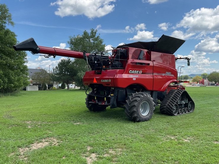 2022-case-ih-8250-image-5
