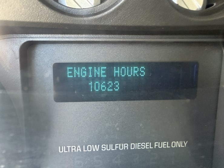 2011-ford-f350-image-36