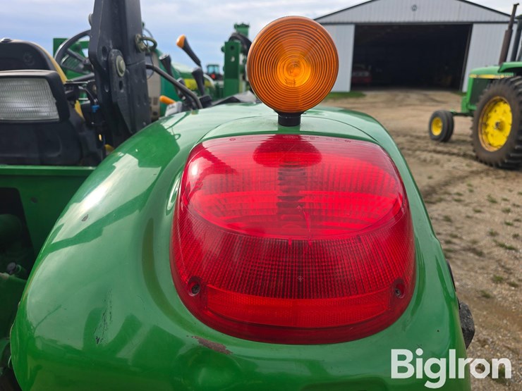 2001-john-deere-6320l-image-14