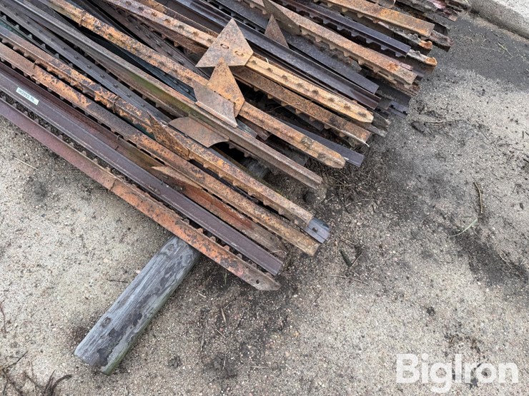 steel-t-posts-image-9