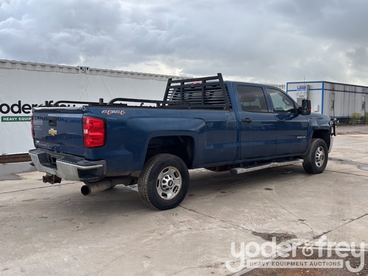 2015-chevrolet-silverado-2500-image-5