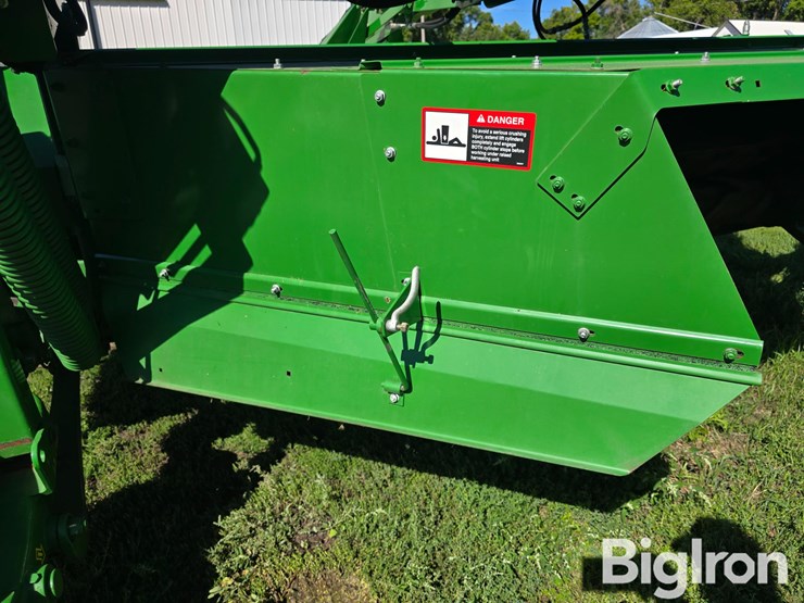 2014-john-deere-946-image-15