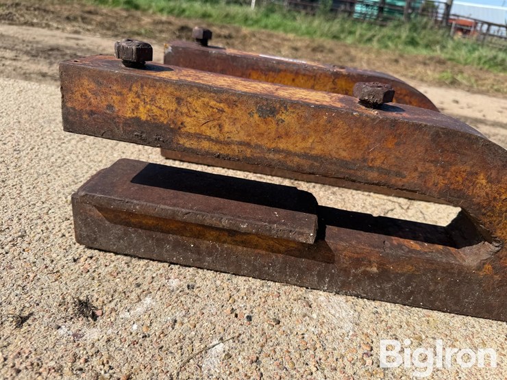 pallet-fork-bucket-attachments-image-9