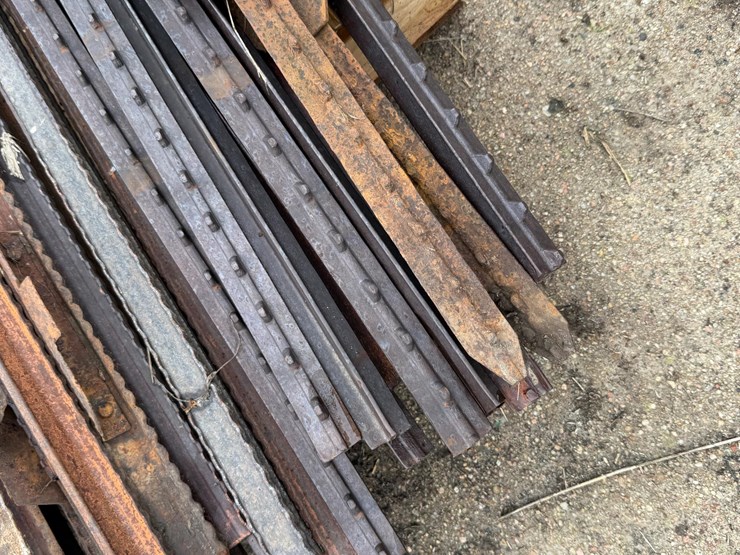 steel-t-posts-image-10